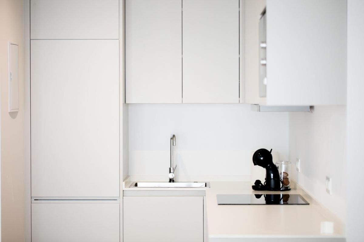Family Apartment In The Malaga City Center エクステリア 写真